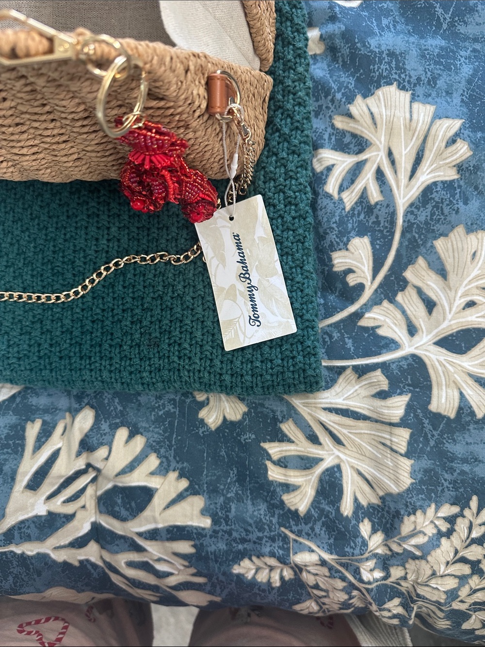Tommy Bahama Woven Straw Satchel with Gold Chain and Red Beaded Charm - Picture 6 of 7